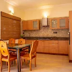 Calangute Candolim Beach Bay Villas And Apartments